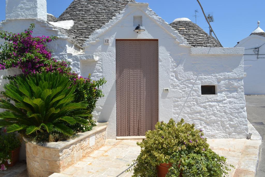 Trulli Aia Piccola Villa Alberobello Rum bild